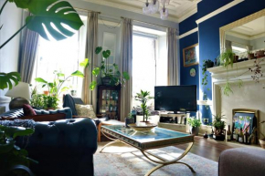 Large 4 bed flat in the City Centre, with roof top garden